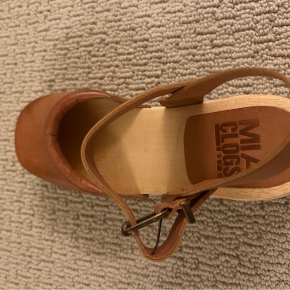 Mia Cognac Leather Clogs Sandals size 9 - Picture 3 of 4